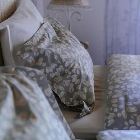 Au Bois Dormant 15 Personnes * ラプートロワ