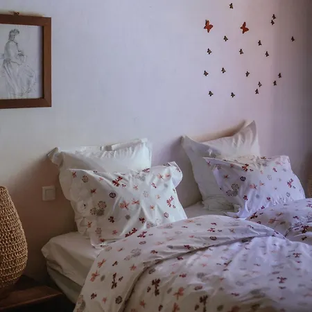 Дом отдыха Au Bois Dormant 15 Personnes Лапутруа