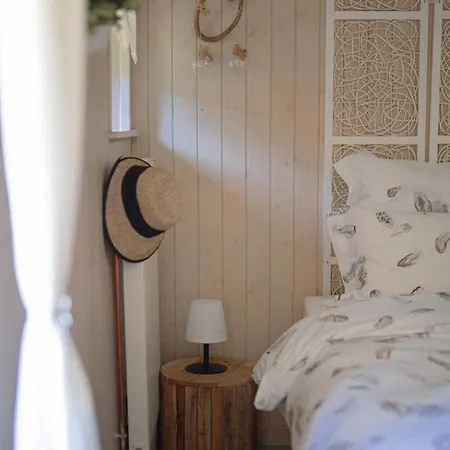 Au Bois Dormant 15 Personnes *